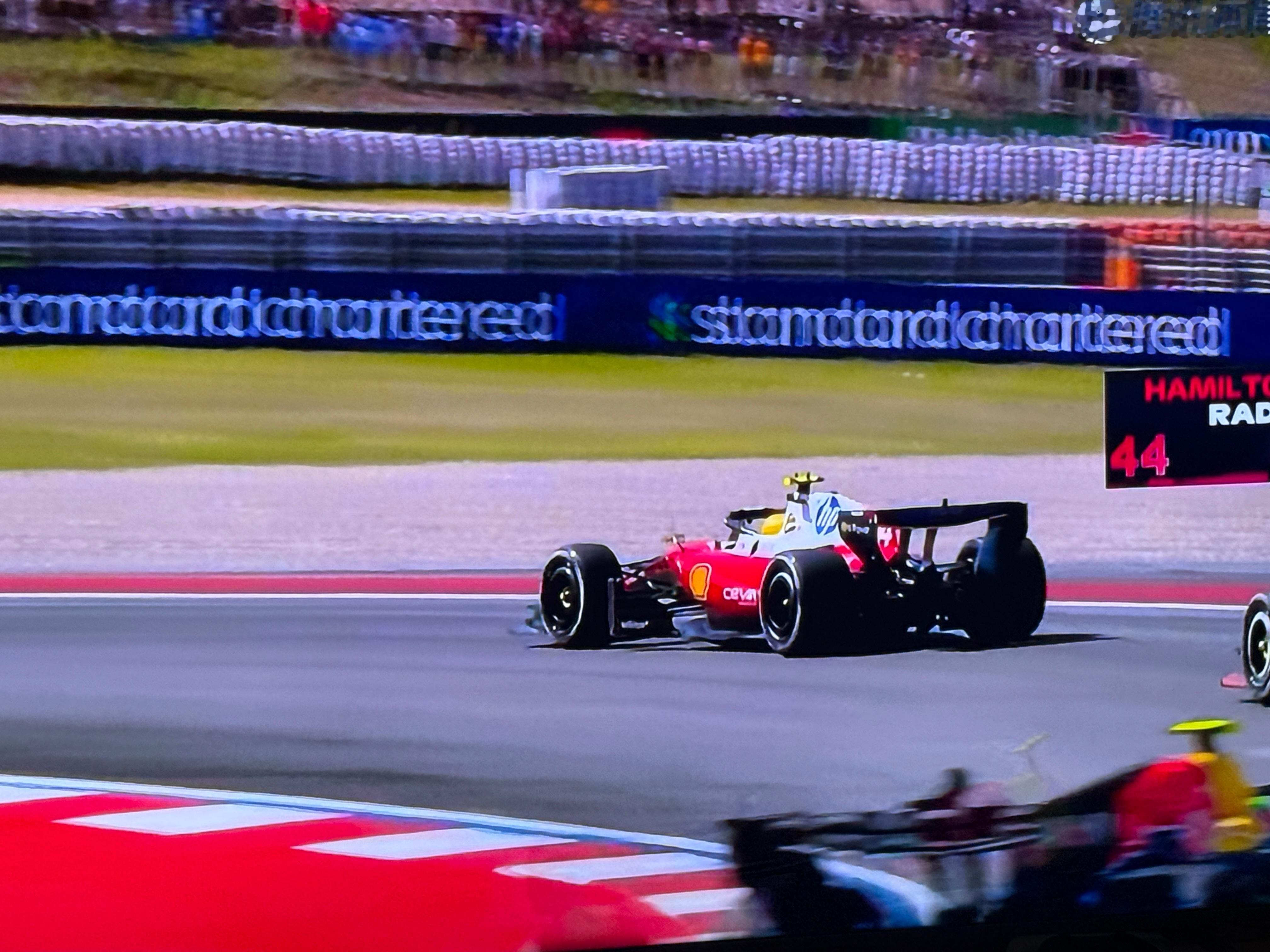铁佛寺过年了！！！🧨恭喜汉密尔顿拿下2026 F1巴塞罗那大奖赛的冠军🏆这场