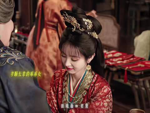 #嫁金钗女主女二都是田曦薇#田曦薇一人演魏娆和君黛，一个隐忍筹谋，一个骄纵狠戾，自己和自己对打太带感