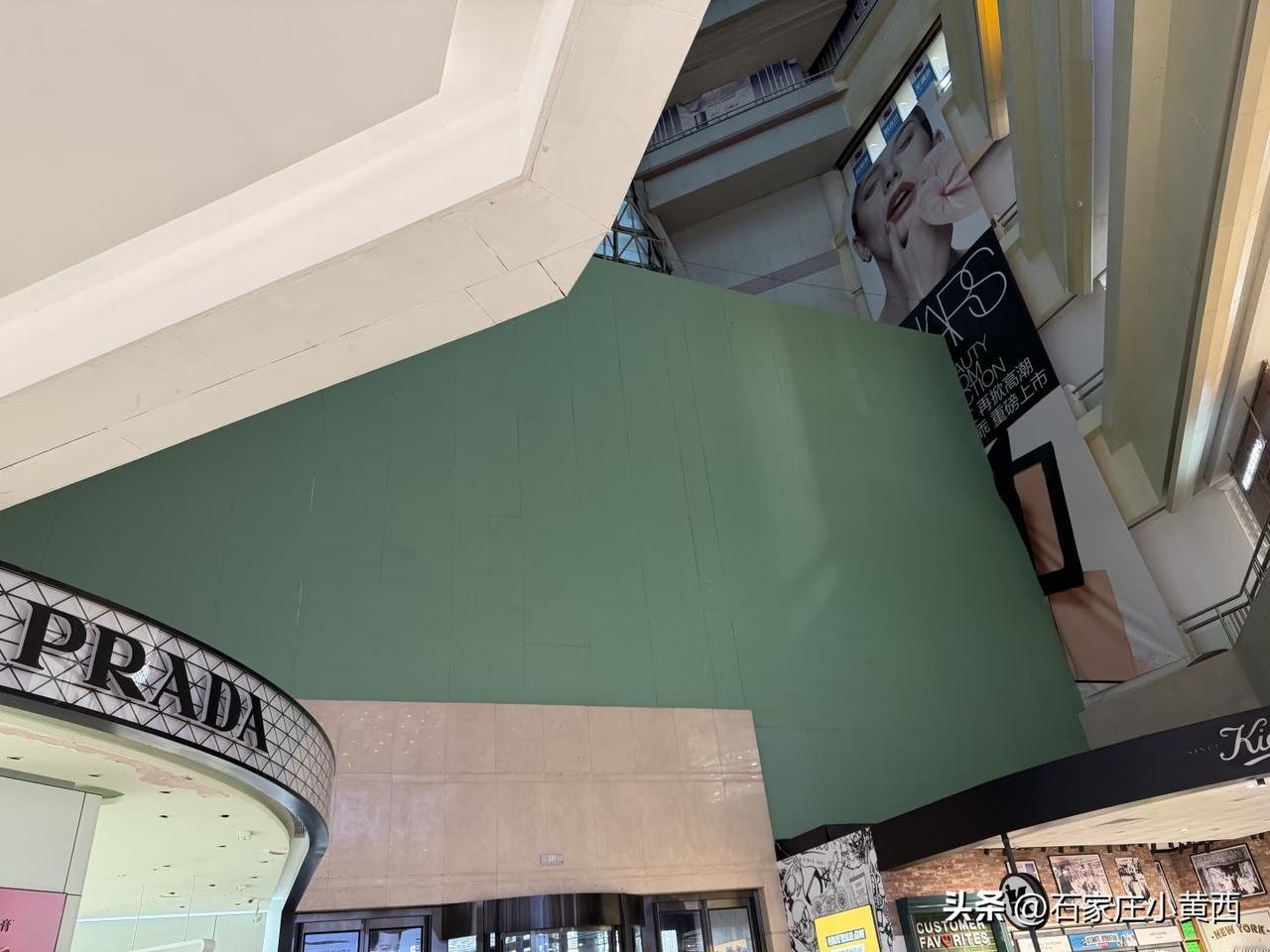 石家庄北国商城这速度✌︎' ֊'做围挡，装修，修复……看来不久就要焕然一新
e洁