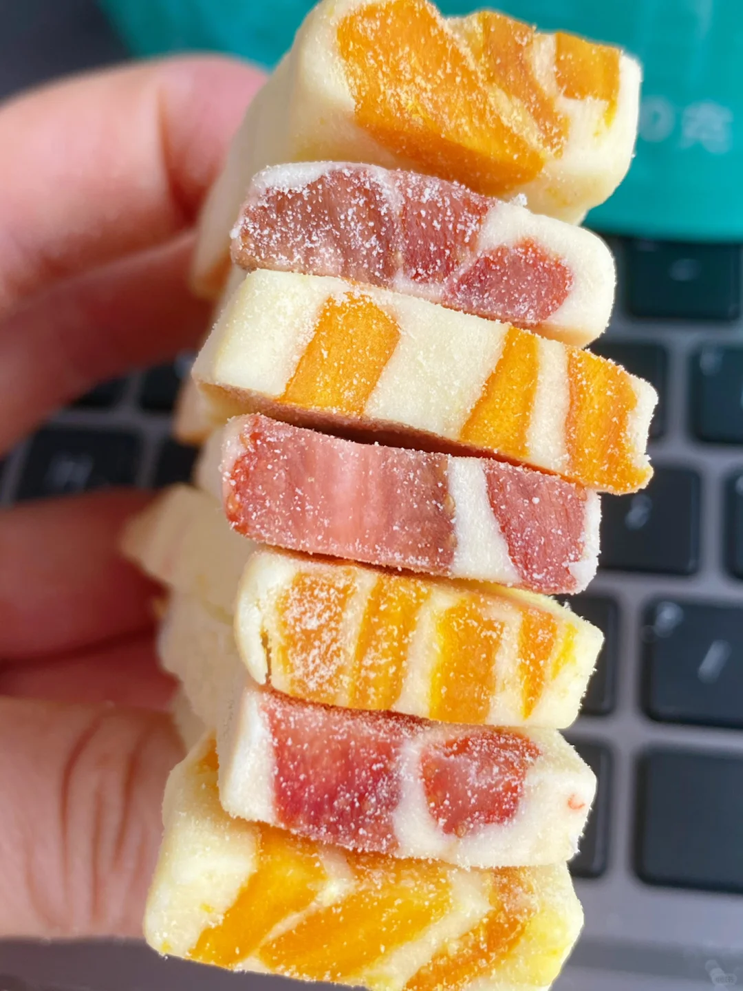 挖到一个神仙奶糕子，嘎嘎好吃😋