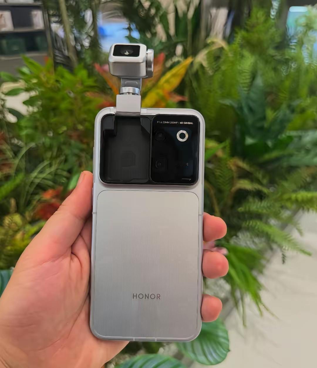 听劝！千万别轻易碰Robot  Phone，我怕你会看不住自己的钱袋子！

一万