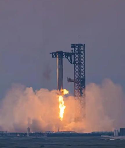 就在刚刚，
 
中国海事局正式宣布，
 
2月10日，中国海事局三沙海事局明确宣