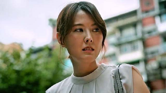 女孩中元节加班时遇到了脏东西 ​
