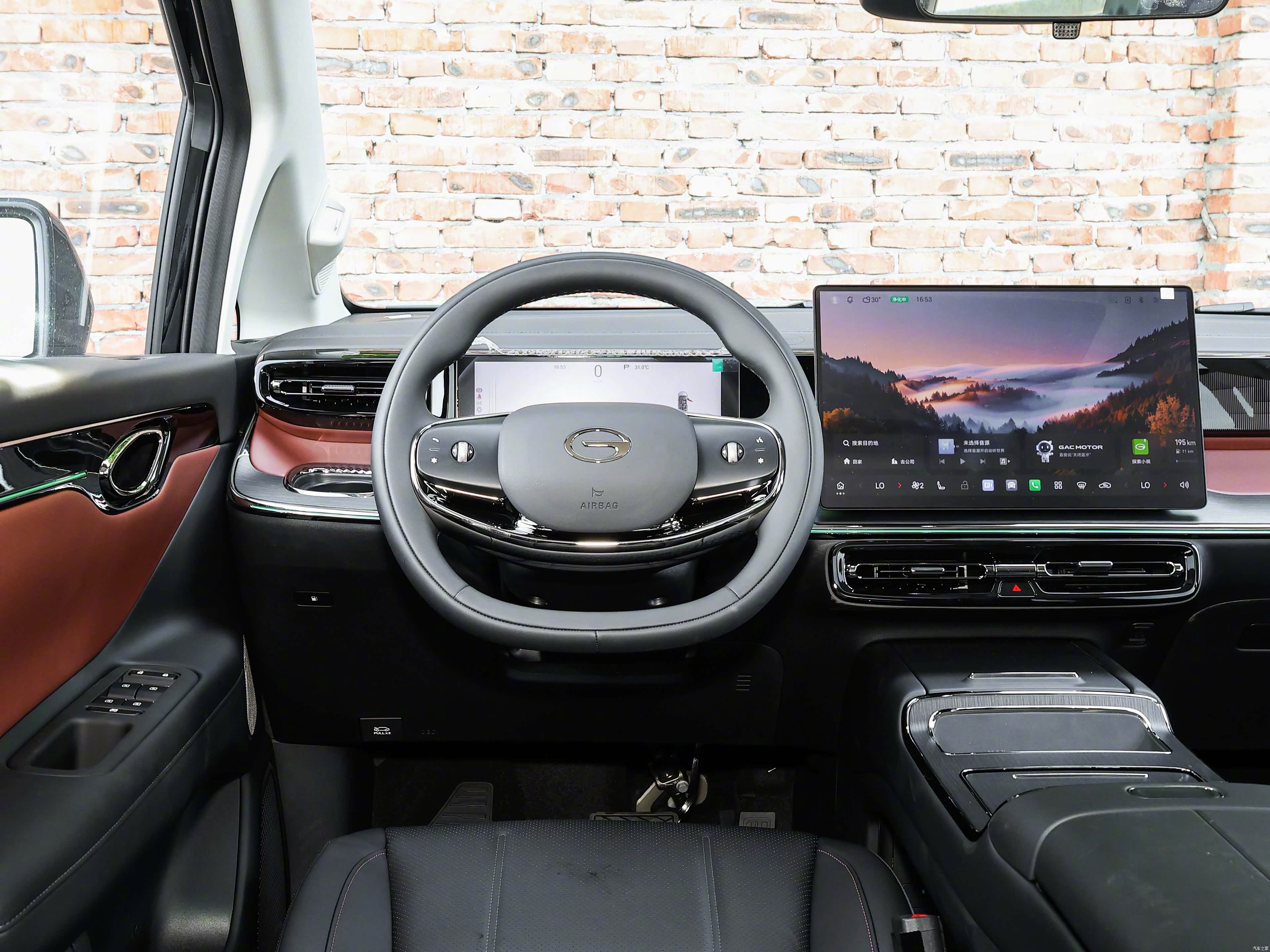 传祺E8 PHEV20万级插混MPV闭眼冲，家用全能无短板！动力直接拉满，1.5