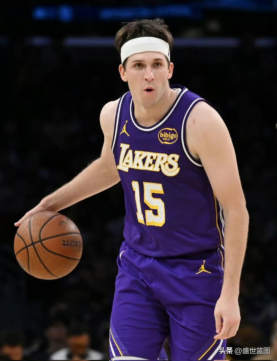 屋漏偏逢连夜雨，小里常规赛也报销了！
因为左侧斜腹肌二级拉伤，小里预计缺席4到6