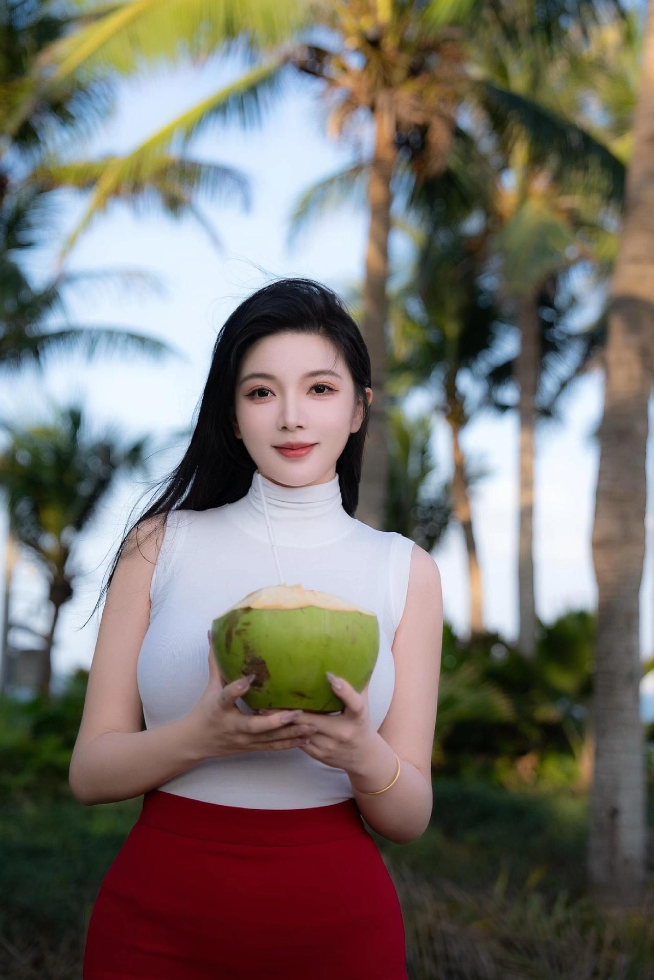 热带风情，椰香四溢，夏日清凉！🌴🥥
