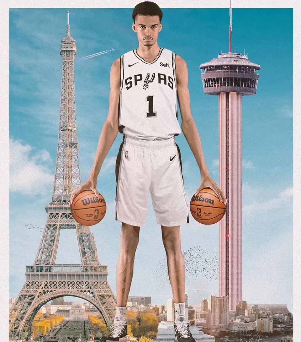 梅西和C罗的球王之争基本落下帷幕，NBA21世纪最强球员之争，很可能又有新的选择