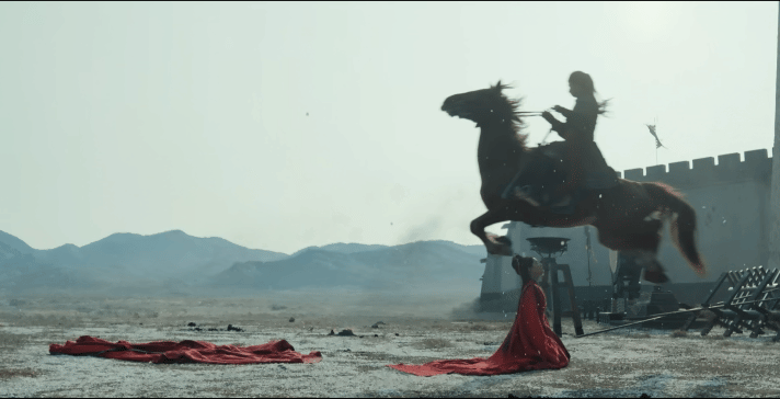 燕洵会这样对淳儿吗…… 而且不能从旁边过去吗，淳儿占地面积有那么大吗