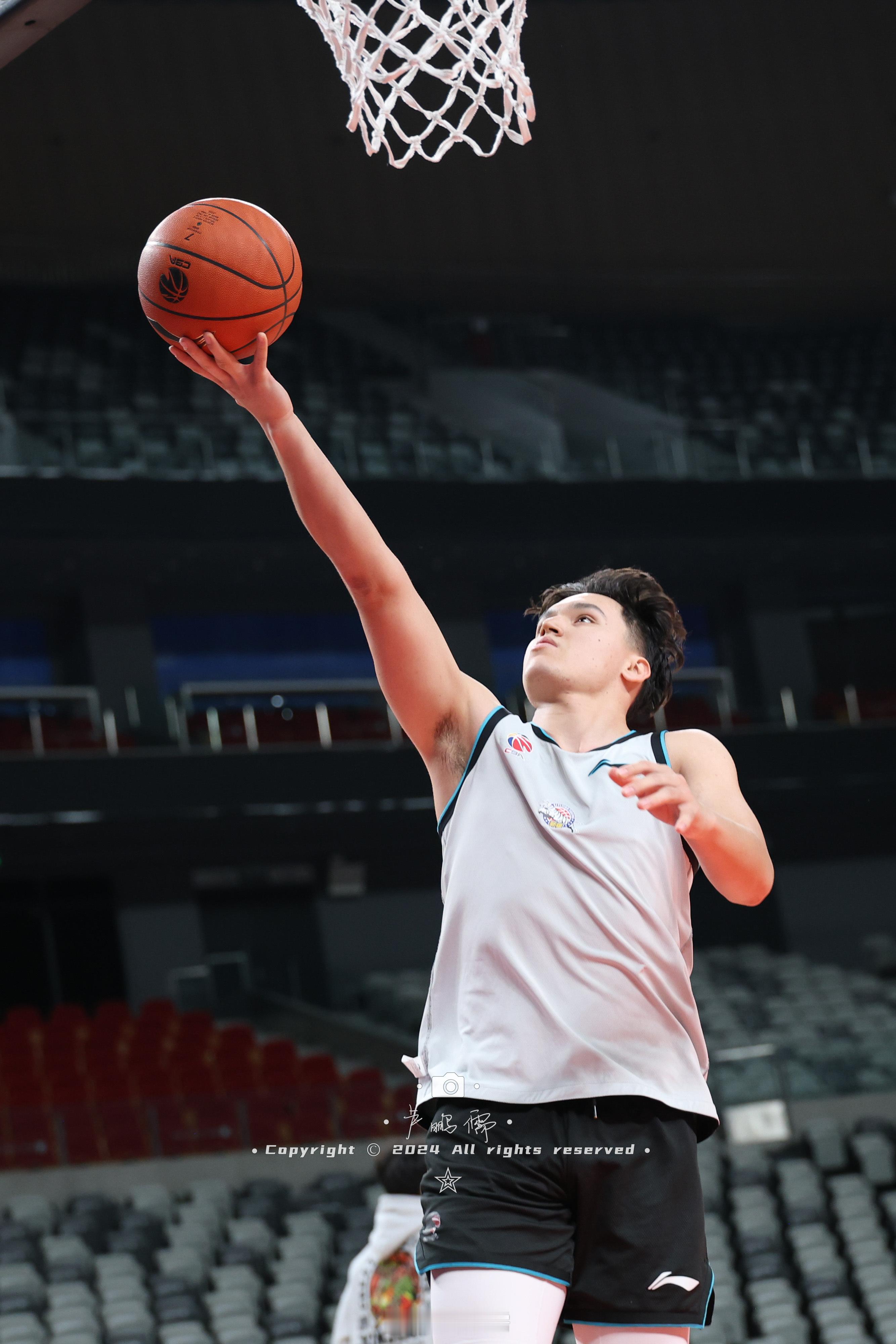 Training time | 伊力福拉提 