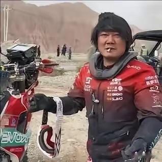 可能很多汽车圈的人不太了解张总这个人。假如啊，如果哪天张总造两轮发财了，希望你也