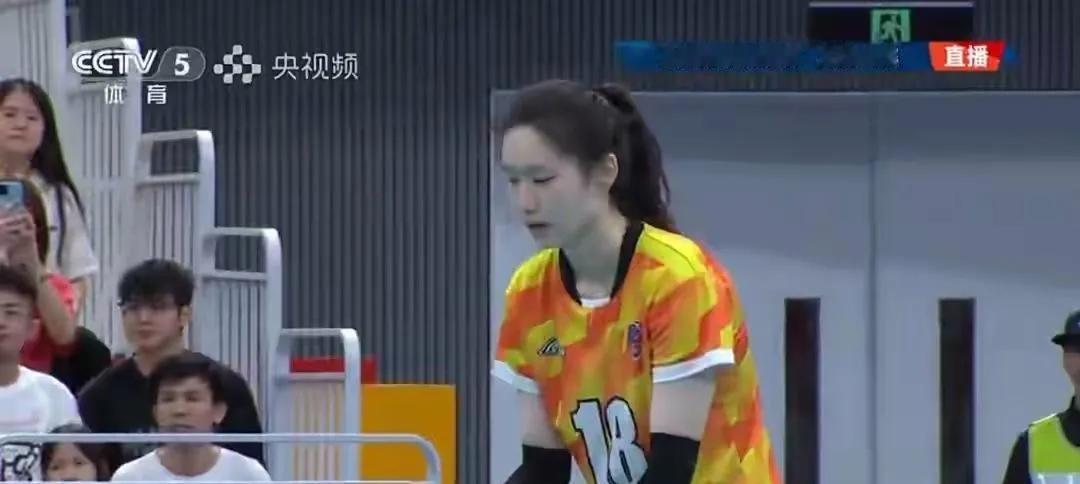 上海女排豪夺全锦赛冠军！这次真正的力压天津女排！这也预示着属于上海女排的王朝要来