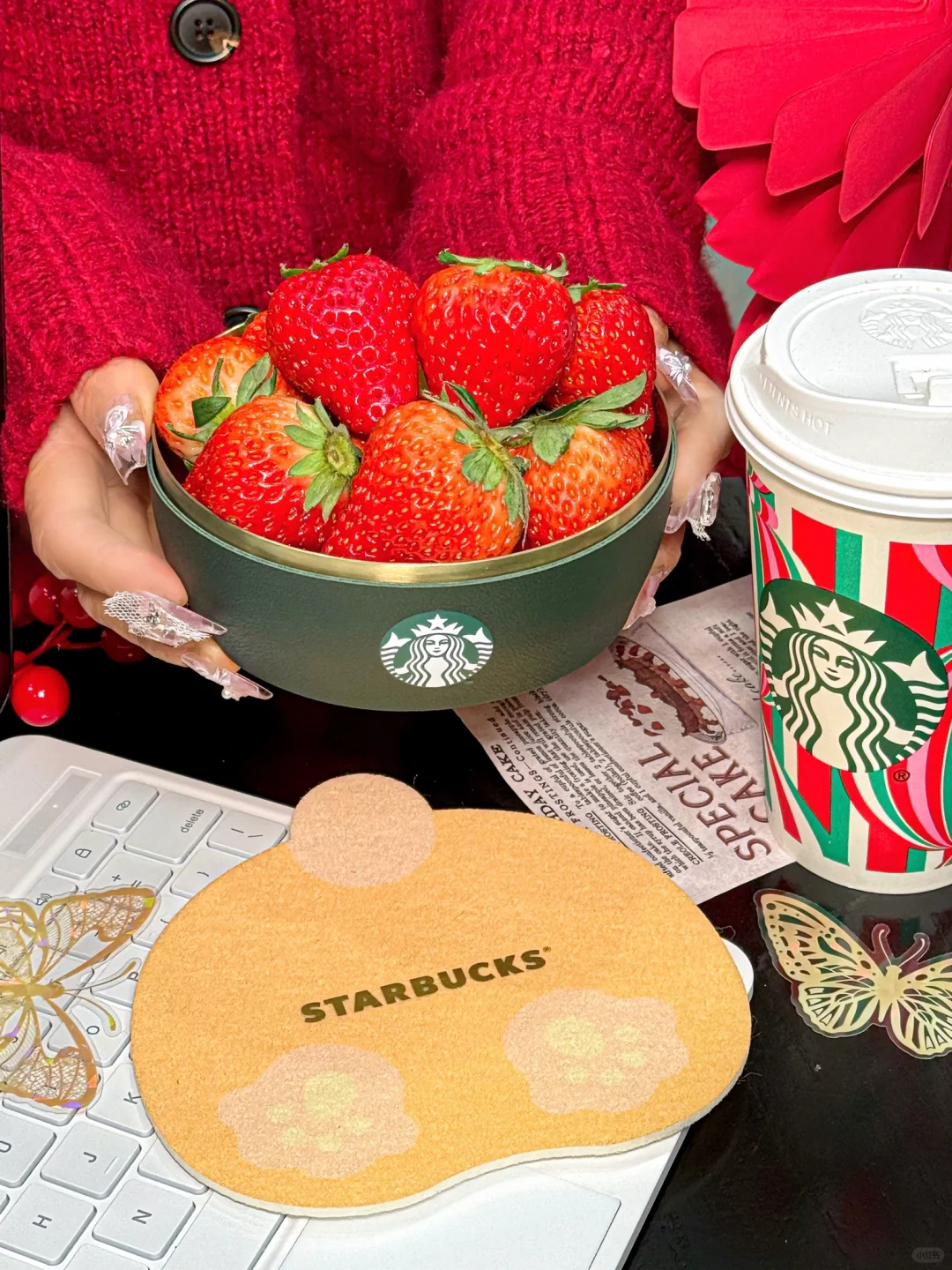 星巴克新年周边。。。。到底谁爱上了！！！