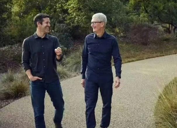 苹果换帅，特鲁斯接掌苹果，硬核工程师时代开启？

最近这几年，科技行业的变化太快