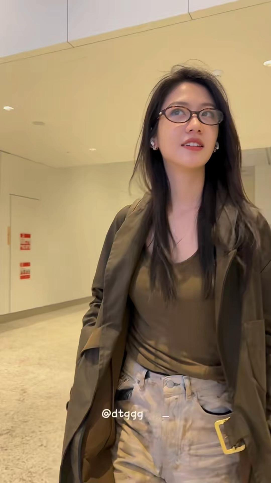 一直在等某人再演一部鲜藕 
