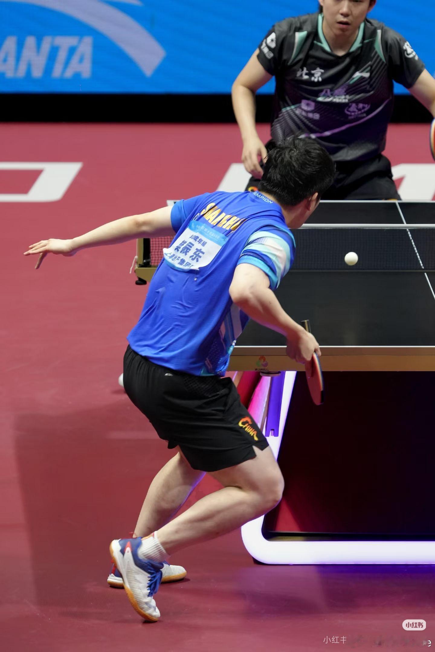 暴力美学樊振东 面部发力咚