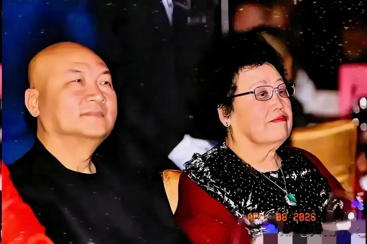 陈丽华这操作真的太明智了！豪门财产纷争那可太常见了，多少家族因为争财产闹得鸡飞狗