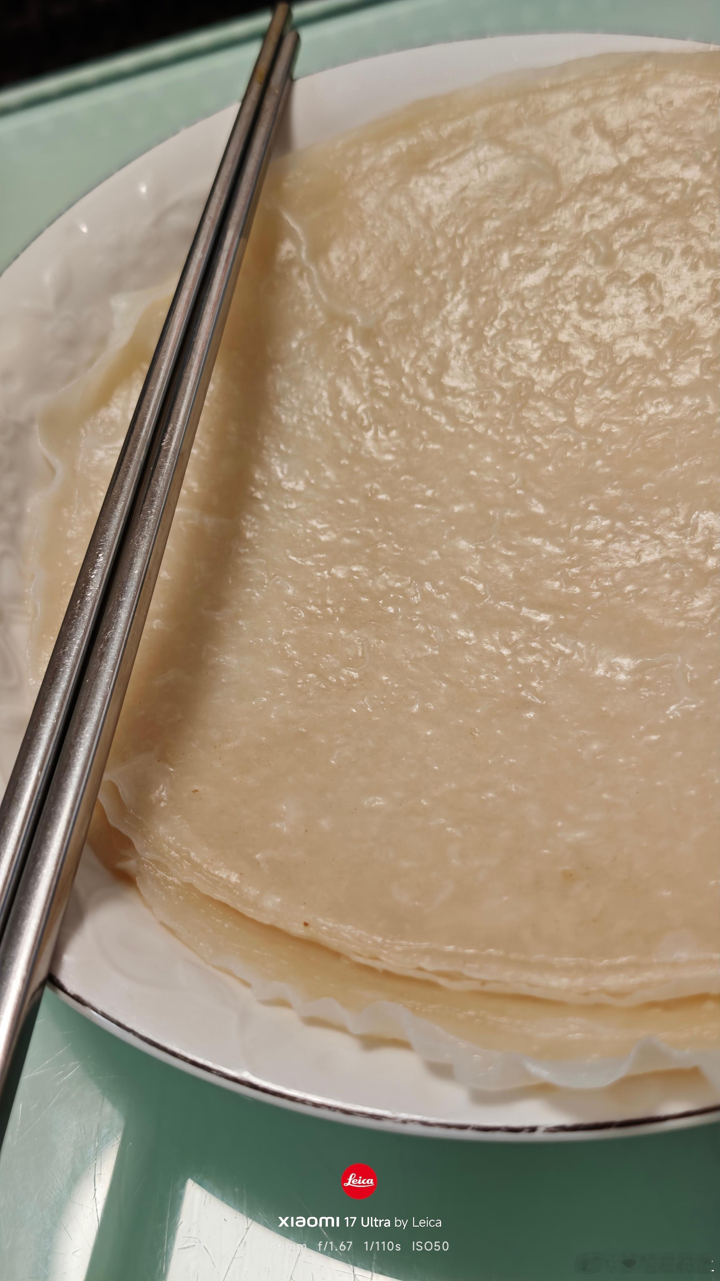 川椒皮蛋 配牛肉和菜春饼简简单单 吃个晚餐美食