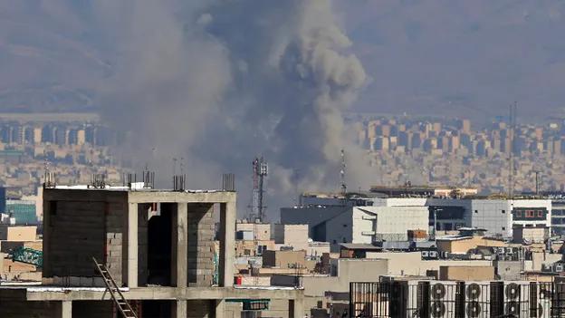 据美联社报道，在波斯湾海域的紧绷氛围下，哈塔姆·安比亚中央总部成员易卜拉欣·佐尔