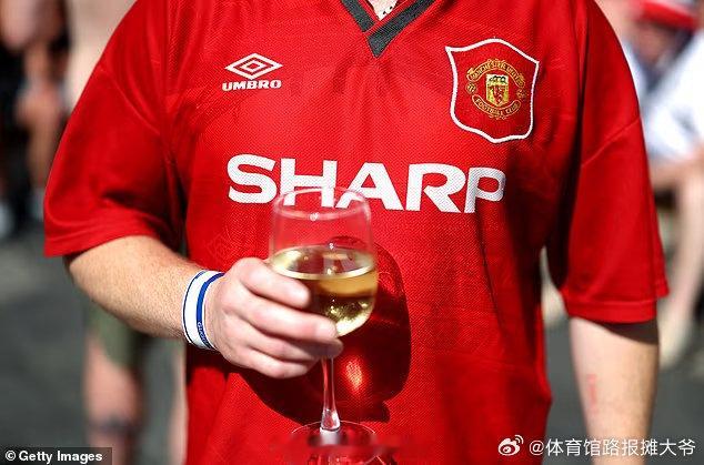 Mike Keegan曼联将在老特拉福德球场开设一家“快闪酒吧”。从本周末阿森纳