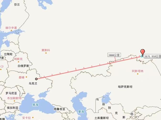乌军无人机绕飞3400公里，最终击中俄罗斯最大的鄂木斯克炼油厂！这里离乌克兰的直