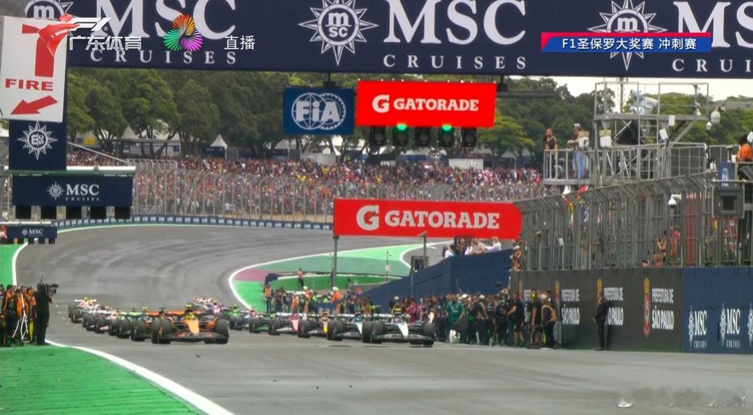 看冲刺赛啦，各位！随时下雨大v聊车2025f1圣保罗大奖赛 ​​​