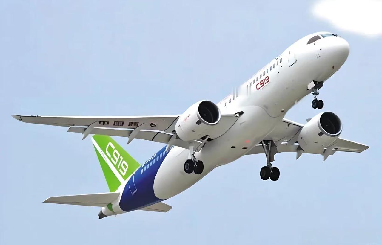 中国为什么要全力以赴制造C919这样的客机？说实话，做出来以后才知道，这飞机根本