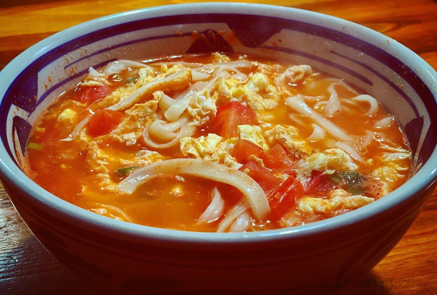 #麻瘦伐木累[超话]##不可辜负的美食##刀削面# ​​​