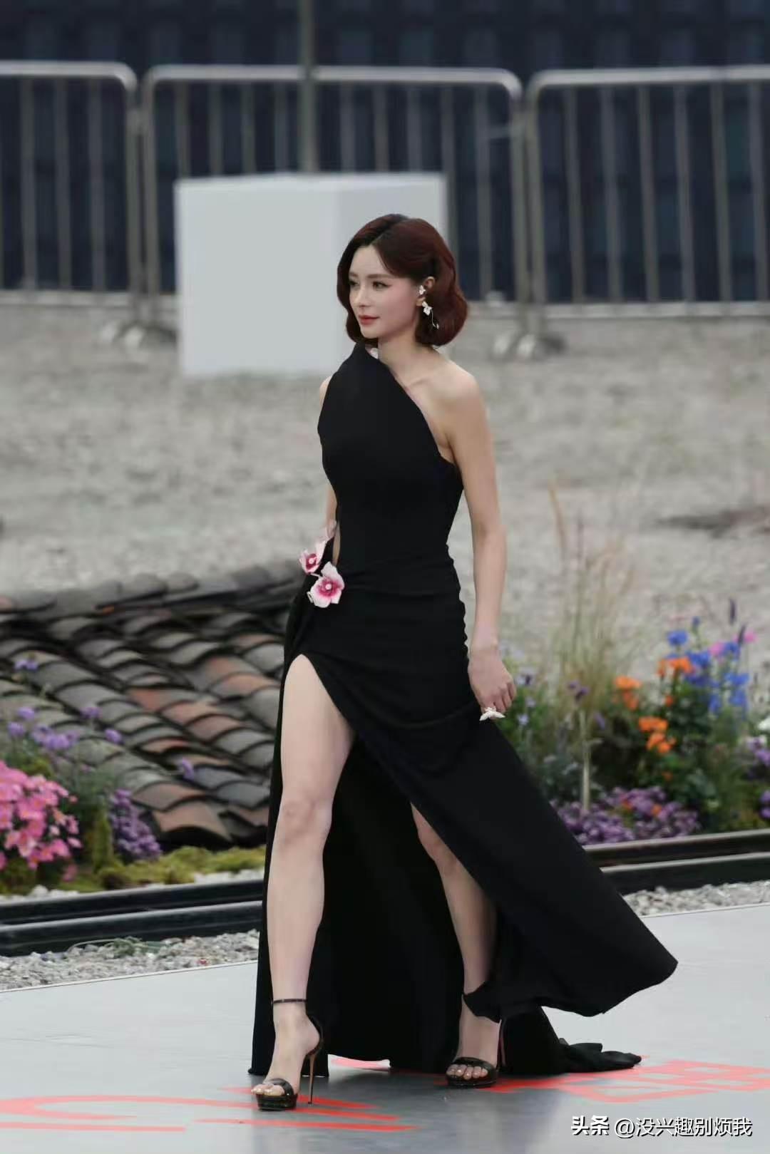 摩登女郎梦辰，走出超模范儿