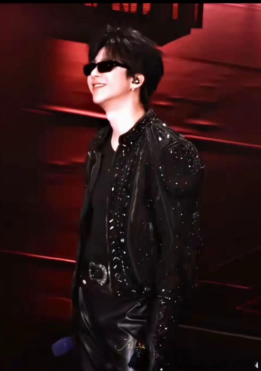 2025最燃音乐现场TOP30刘宇宁的歌声，简直就是音乐界的“开心果”！每当他开