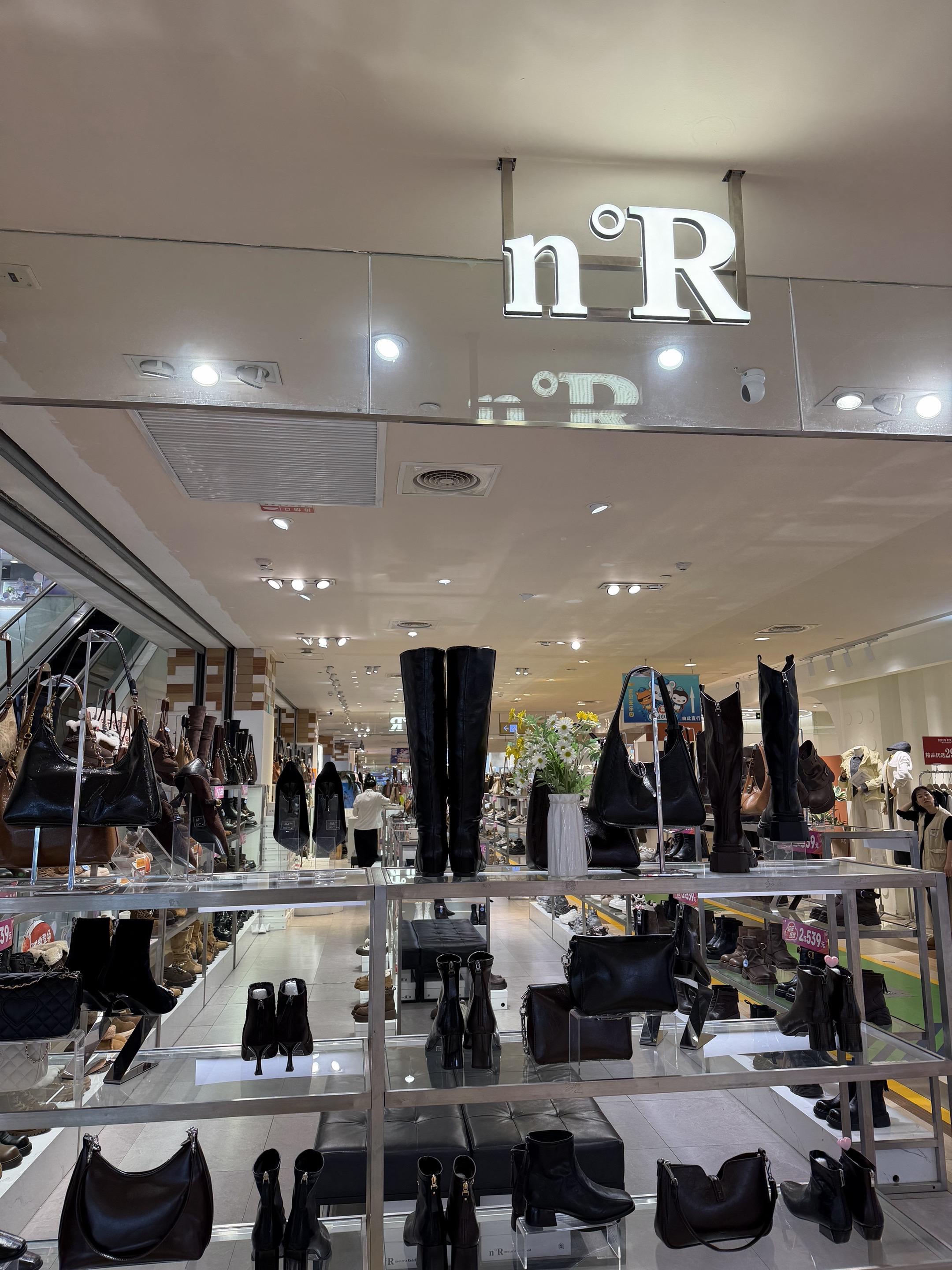 刷到的话这波团购先囤上，冬天不怕没鞋穿