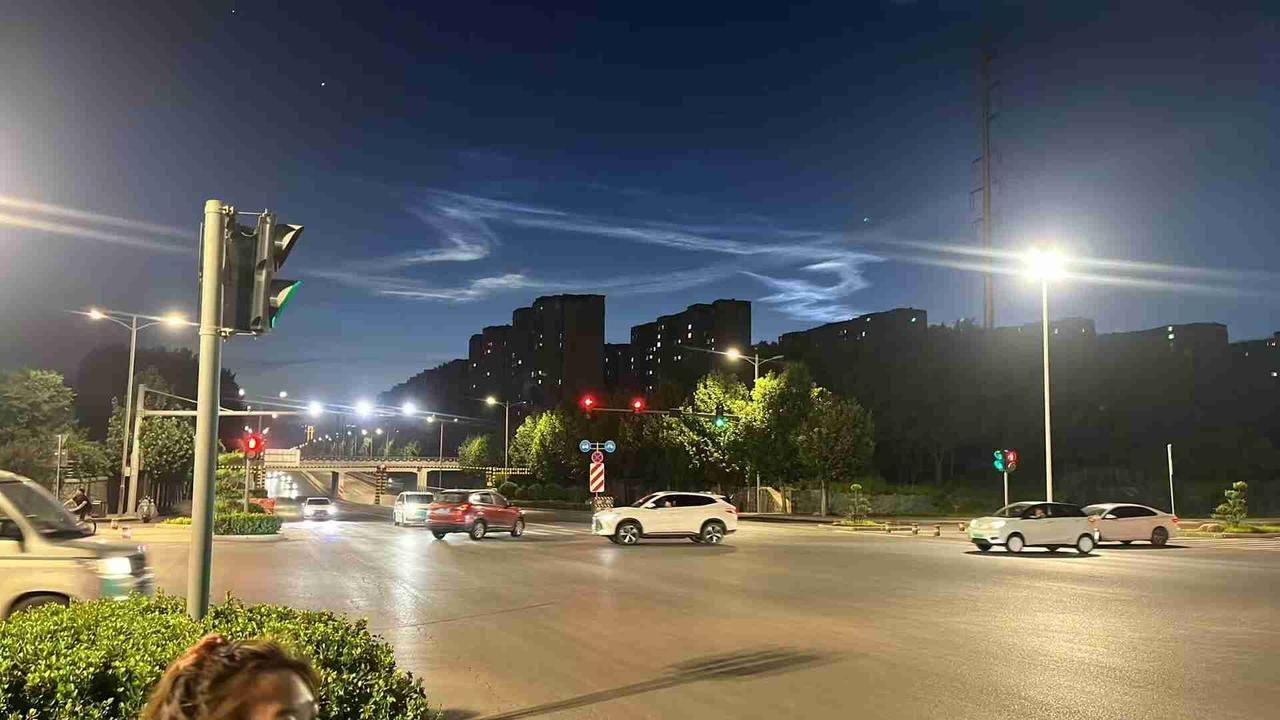 我的今日状态：😁轻松愉快
我这里的天气：☀️晴天🙏今天我为我的孩子祈福！愿我