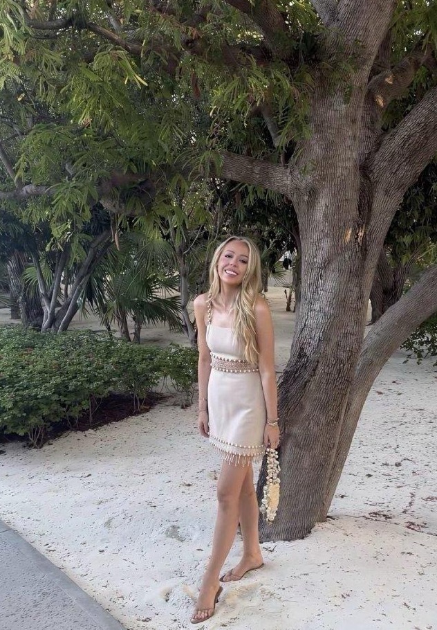 特朗普的小女儿，在印度发的旅游照片 