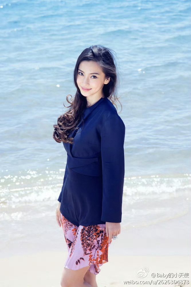 angelababy abangelababy “困住我的是那几年里有关你的回忆