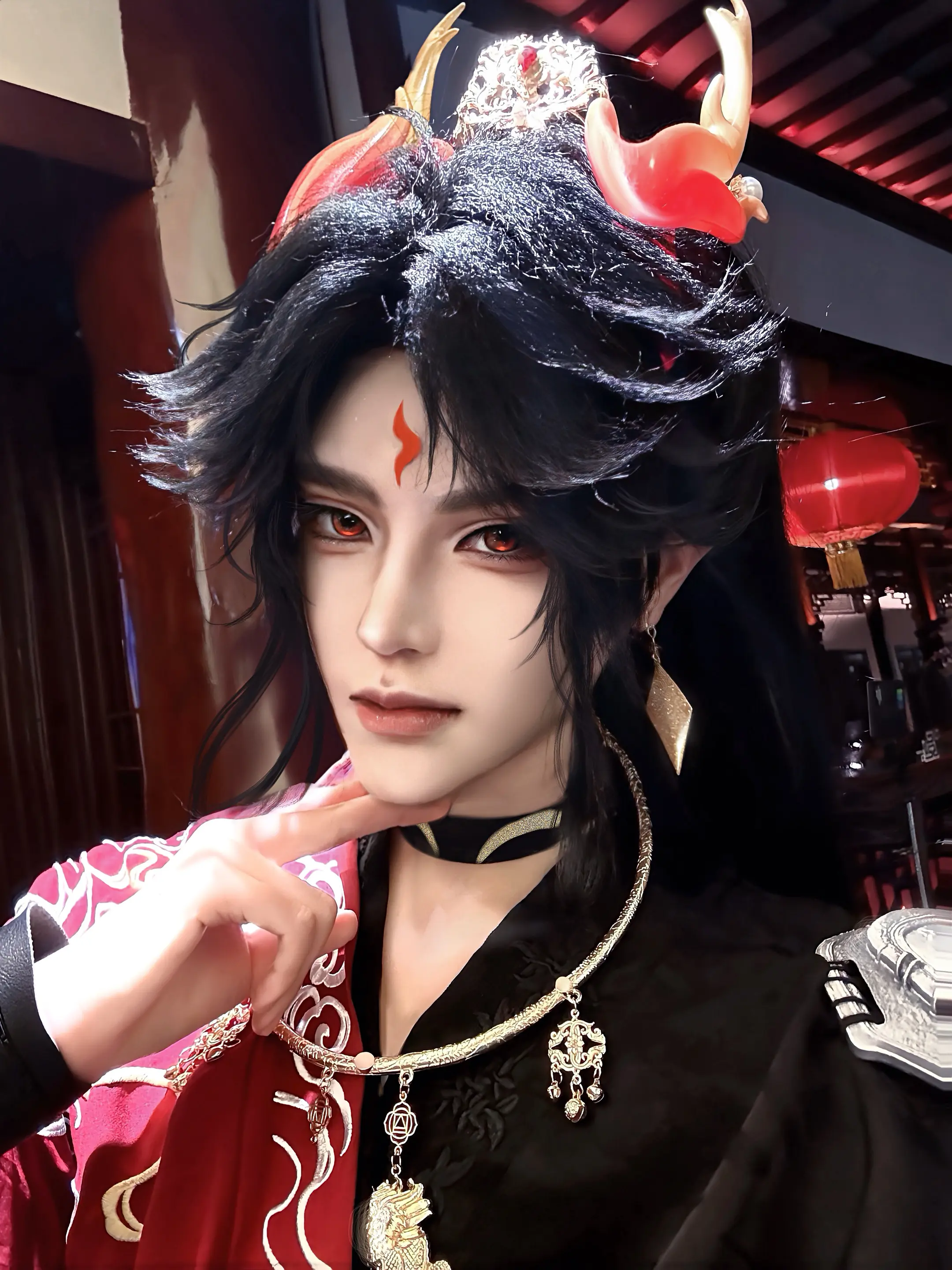 《我和死对头撞衫后，全网磕疯了》