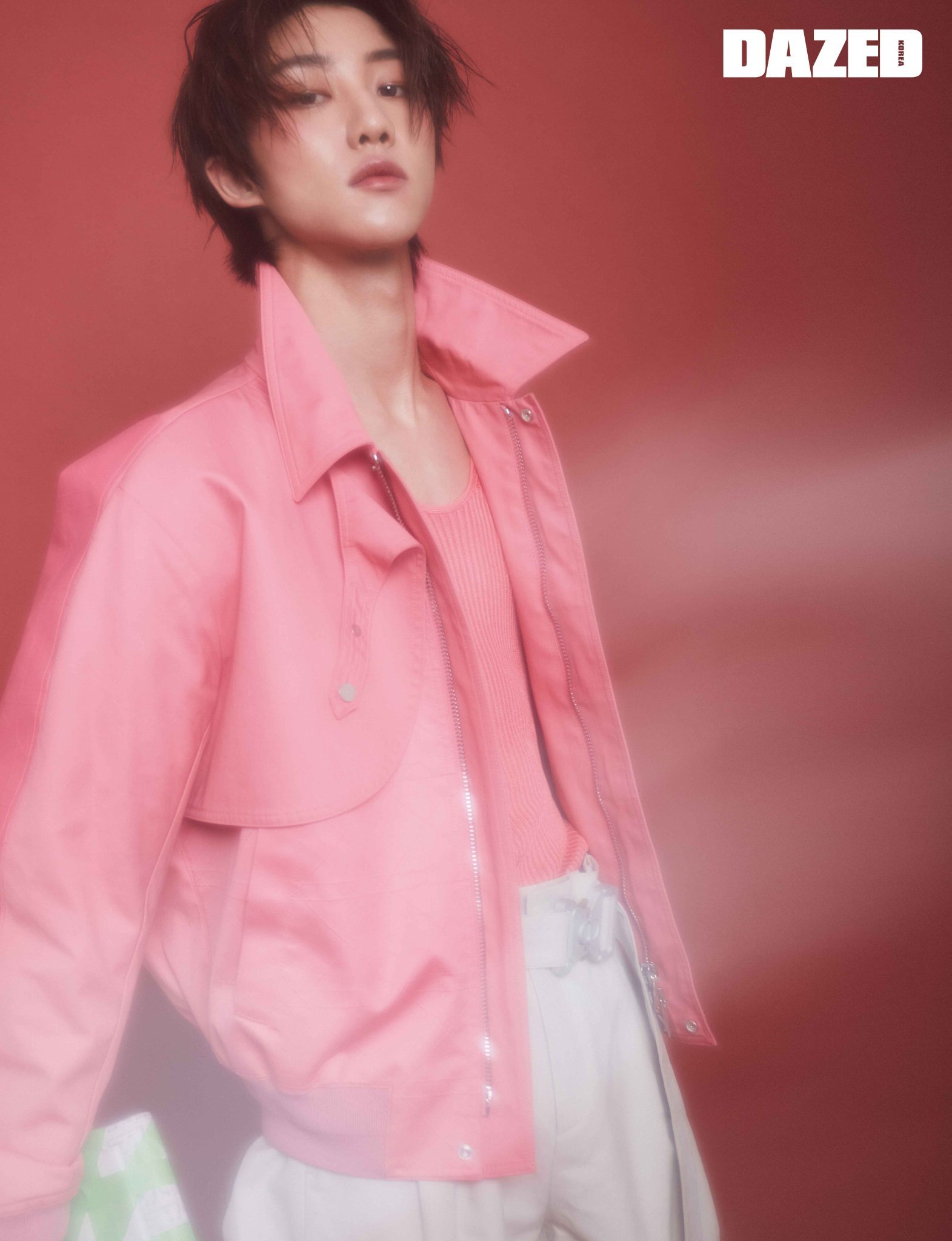 徐明浩即将亮相Dazed 杂志中文版创刊号封面，Dazed 是英国殿堂级独立先锋