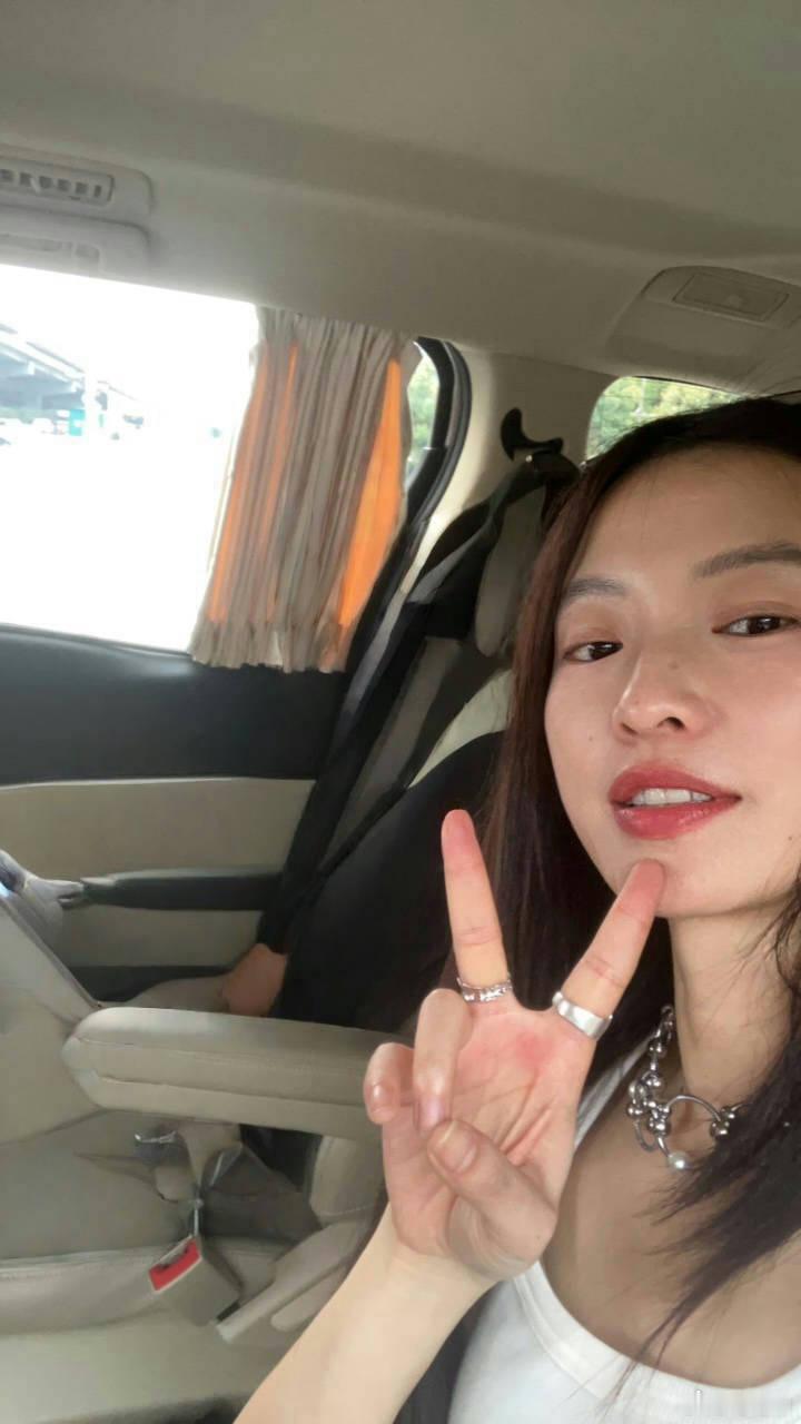 谁要跟我吃一起坐车吃饭跳舞呀？（and鸡和鸡蛋见面了！有人懂吗 ​​​