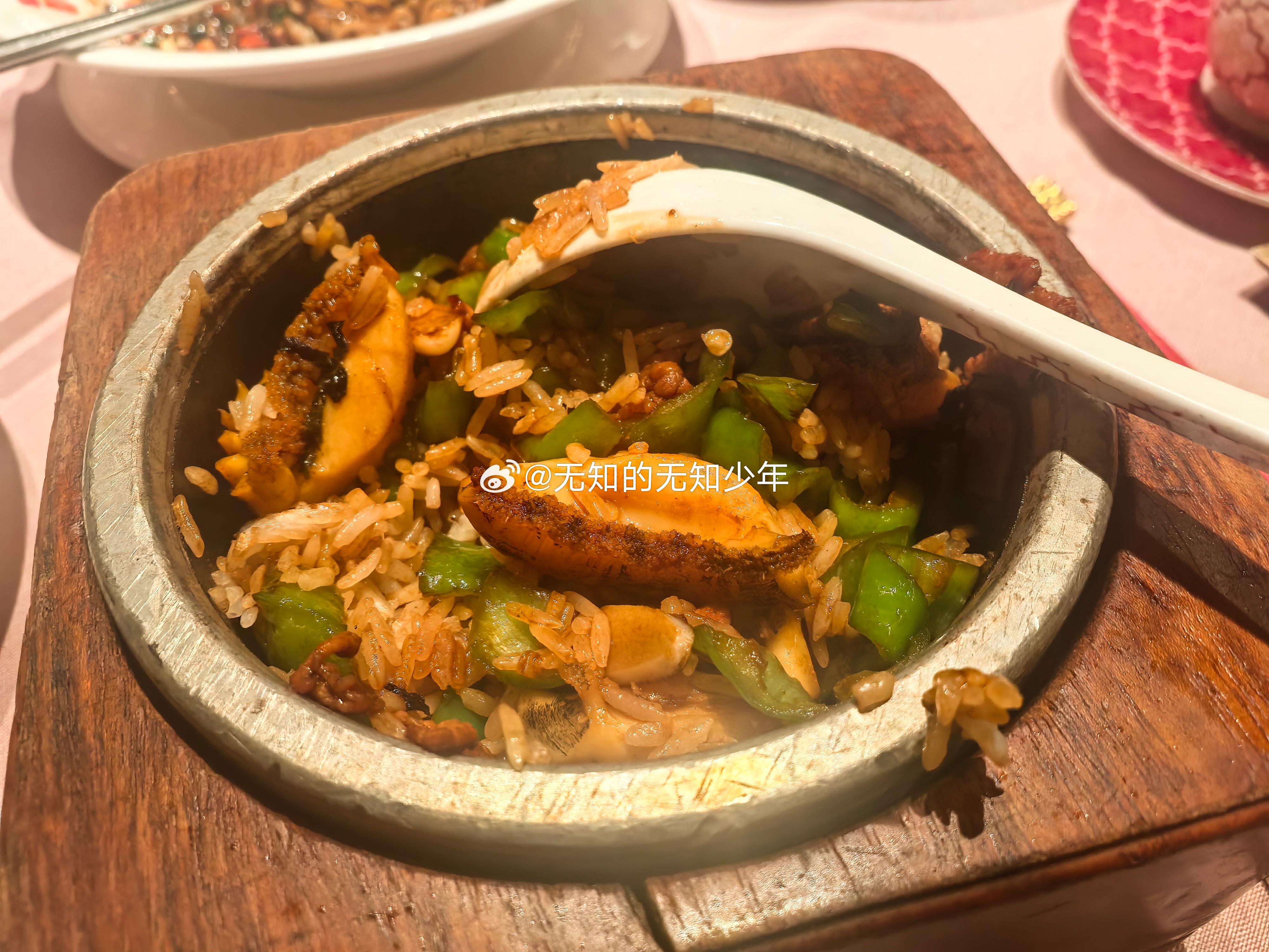 到深圳吃漂亮饭，鲍鱼辣炒饭太好吃了太好吃了太好吃了