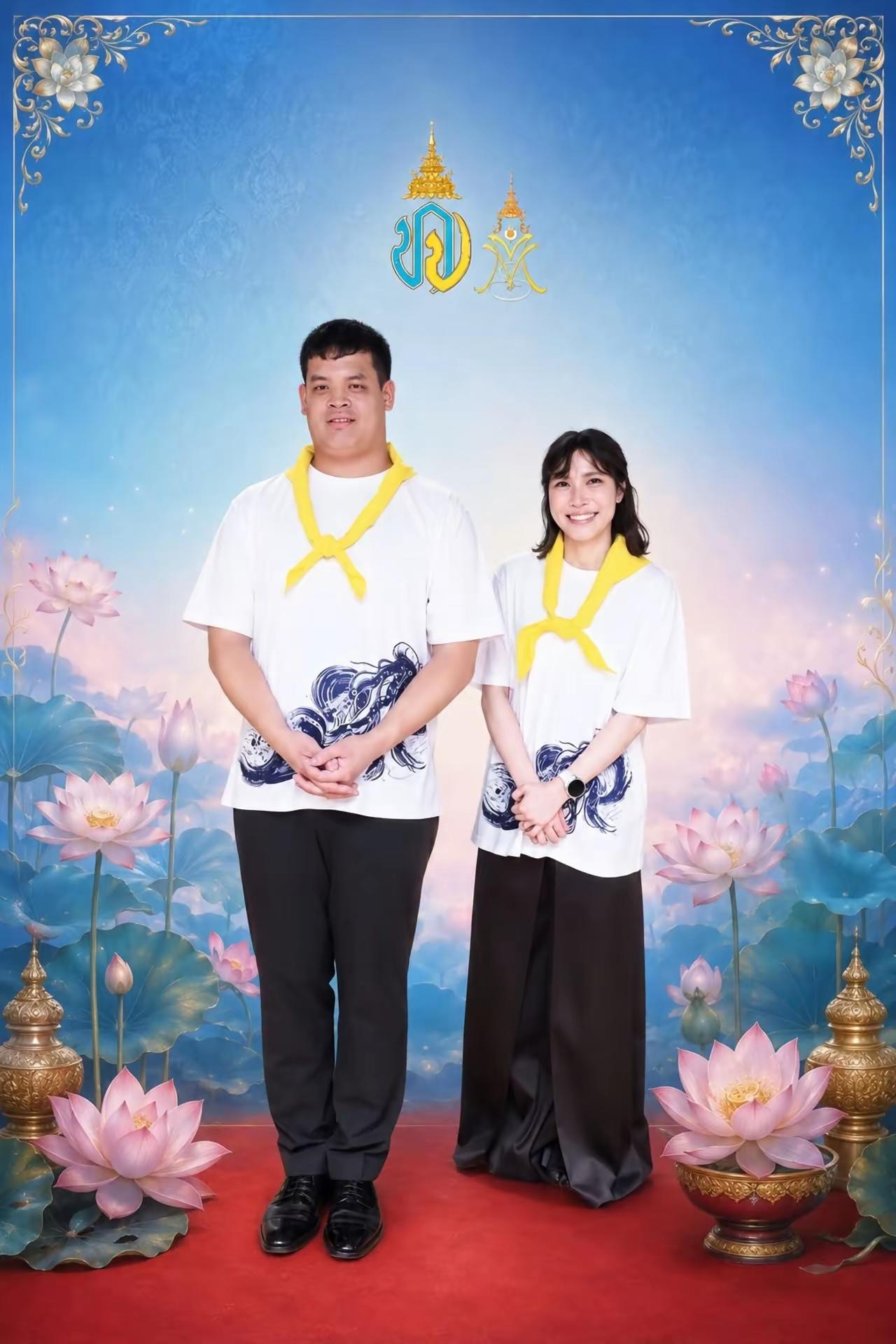西拉米被废后，提帮功先由苏提达抚养，却难掩疏离；泰王后委其予诗妮娜——这位昔日出