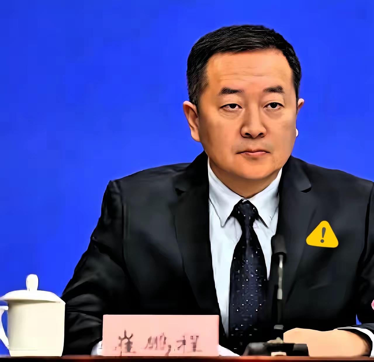 真的要被“恶意讨薪”这四个字气到发抖！把劳动者讨血汗钱的正当权利污名化，发明这个