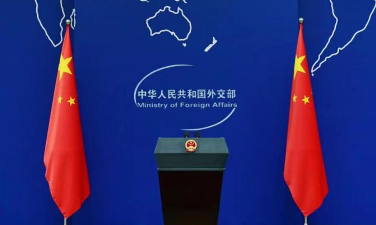 中国外交部官宣对巴拉圭高级官员实施专项制裁，用以惩戒频繁勾结“台独”的政客。消息