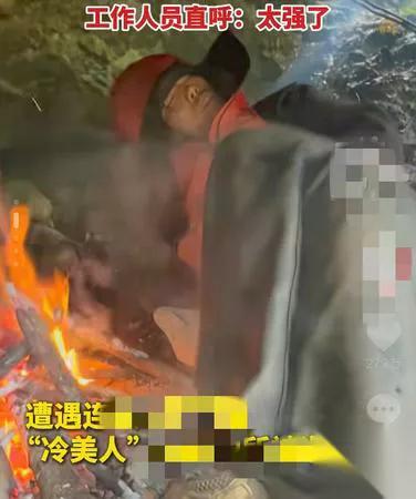 李连杰最近的状态，是不是有点“不一样”？

有人说他像换了个人，甚至传做了心脏手