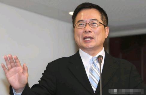 11月8日，在得知蔡正元得知现场布景将“共谍”吴石列为牺牲烈士，更以专文缅怀吴石