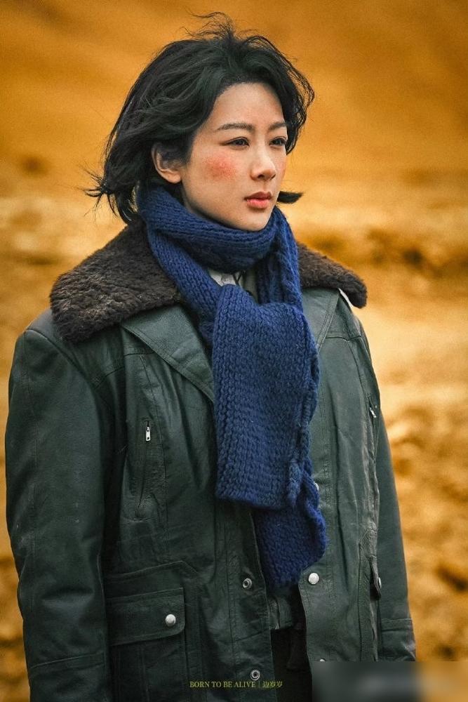 昨晚杨紫更新微博代表作列表，直接冲上热搜！
 
删了《余生，请多指教》《沉香如屑