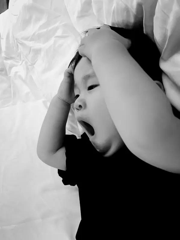 上联:糊糊涂涂听糊涂，求下联？迷迷糊糊不迷糊！