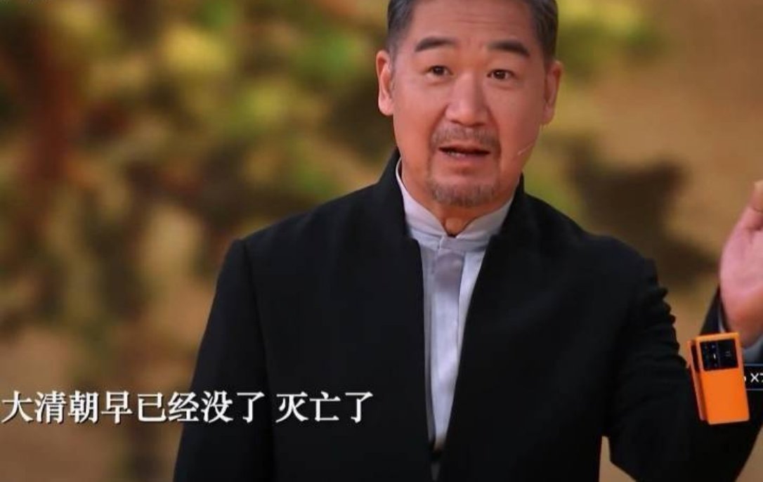 胖东来19名管理人员被降级笑死，胖东来真是在土老板脸上疯狂蹦迪。这种“评议”不仅