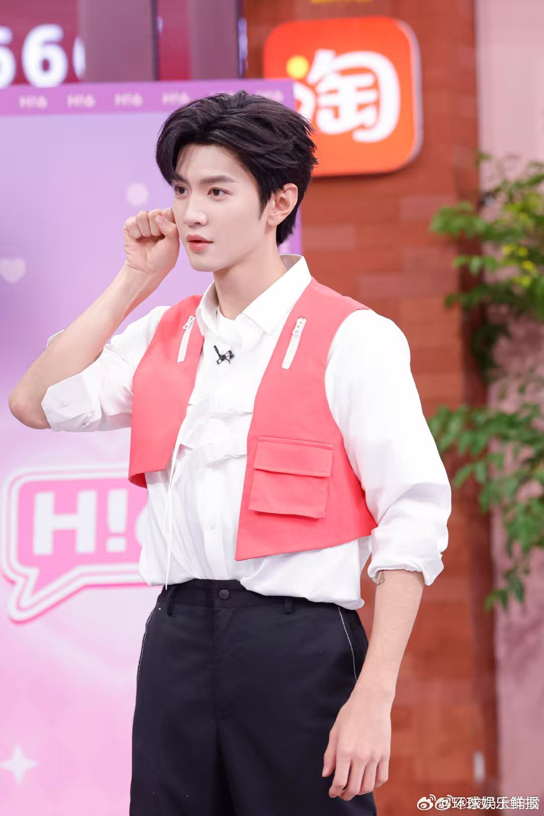 陈哲远 我台词没那么差谁懂啊！陈哲远这段急着澄清台词的样子，又真实又好笑，圈粉无