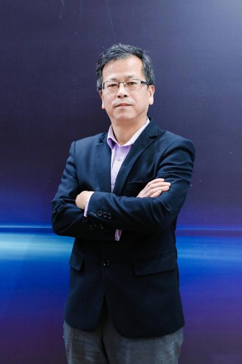 【车视头条】乘联会秘书长崔东树发文称：2023年世界新能源汽车走势较稳，2023