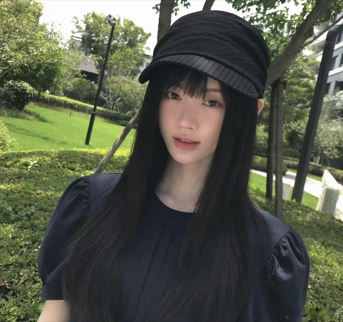 jjy鞠婧祎千香jjy鞠婧祎姜黎非“你带着浪漫的气息徒步走过 我看着路旁野玫瑰都