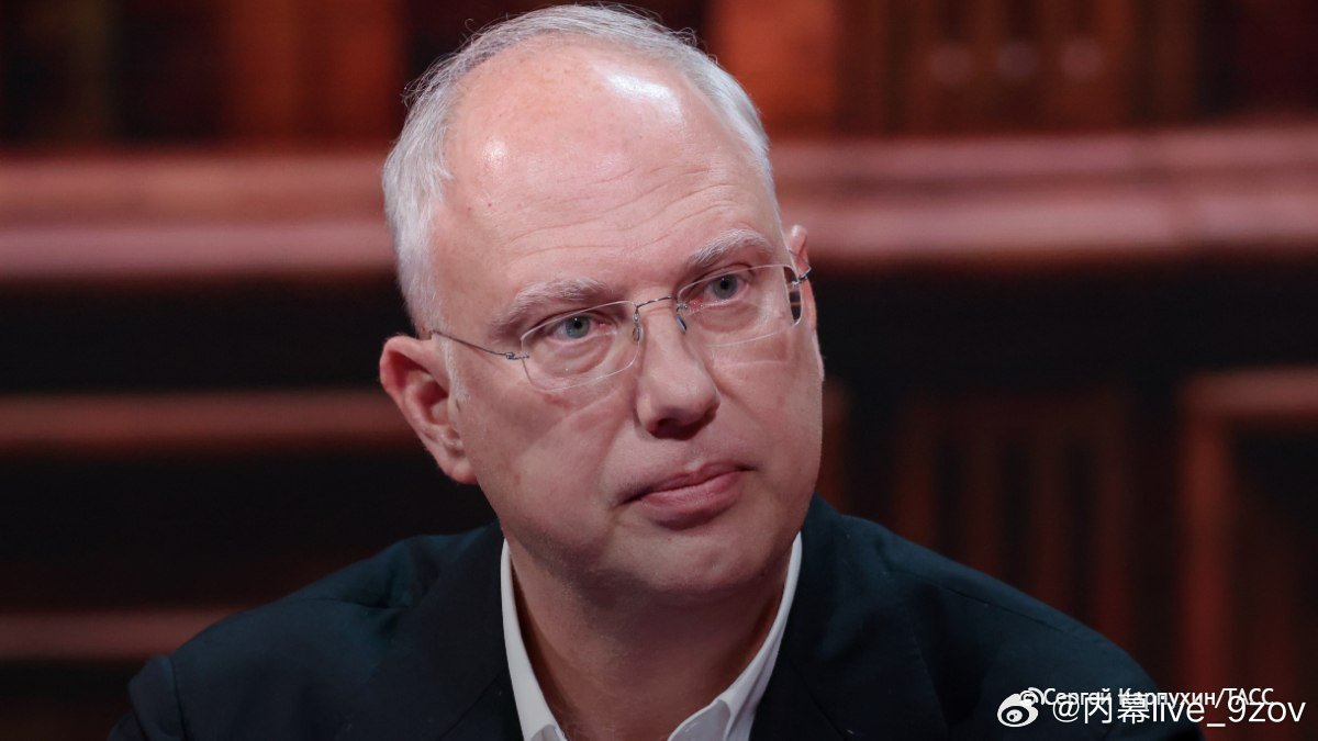 俄总统特别代表德米特里耶夫表示，美国解除相关限制将影响目前处于运输途中的1亿桶俄