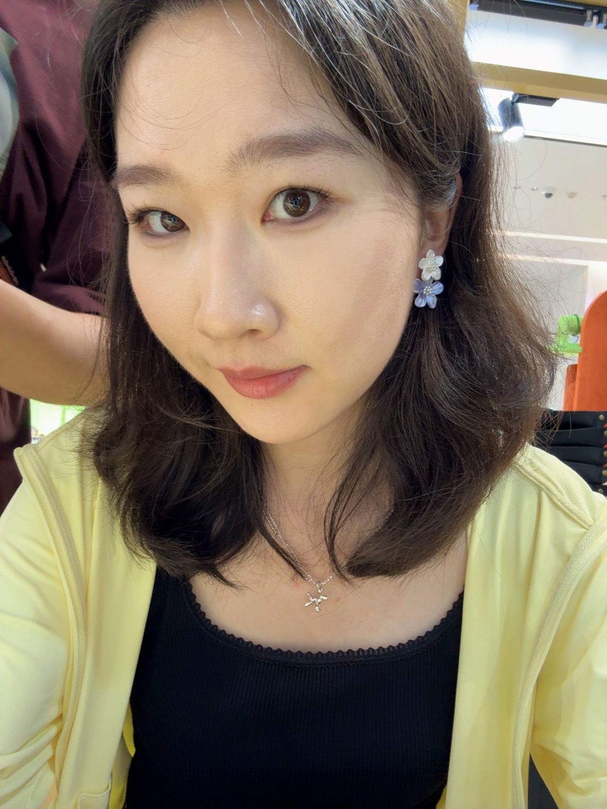 请家人们批阅奏折🎹感谢超人哥给杜买的紫色樱花耳环一对应援杨千嬅妥之又妥钦此～～